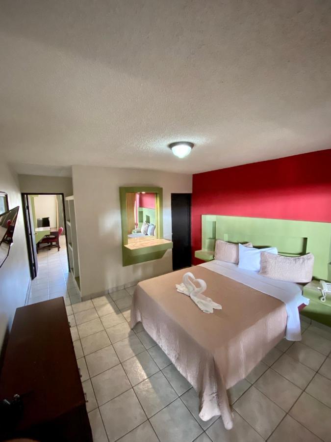 Hotel Los Altos 提华纳 外观 照片