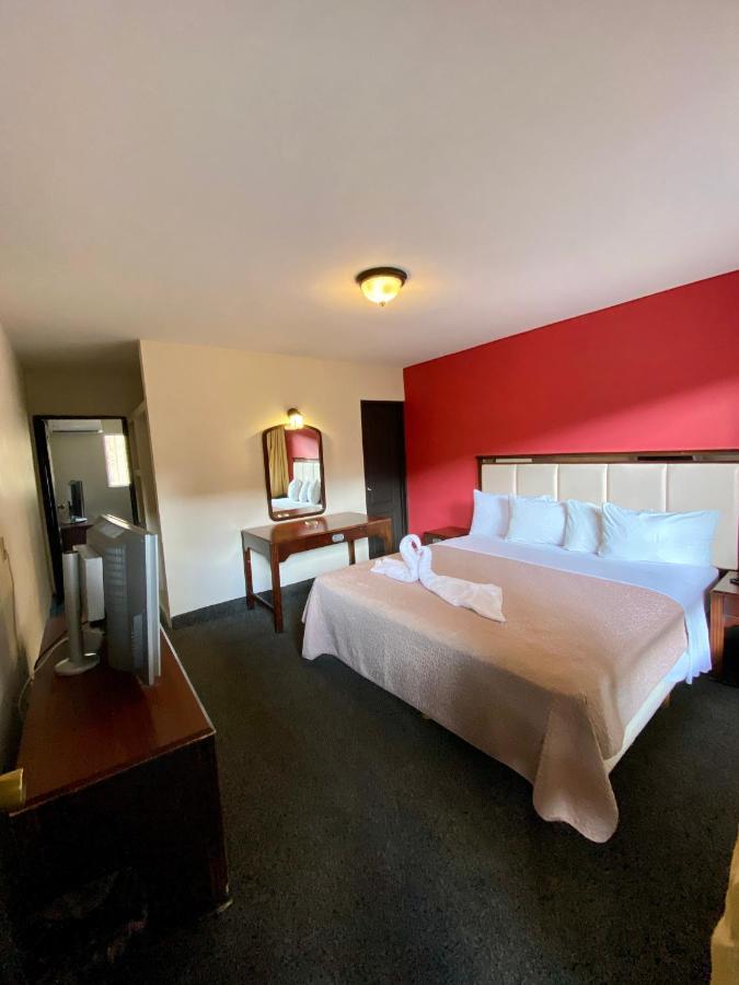 Hotel Los Altos 提华纳 外观 照片