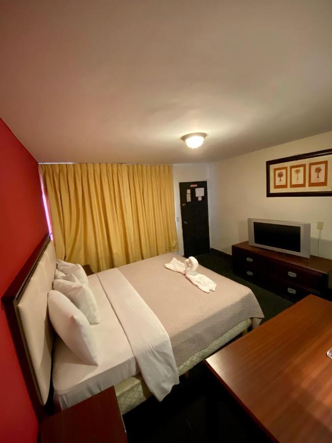Hotel Los Altos 提华纳 外观 照片