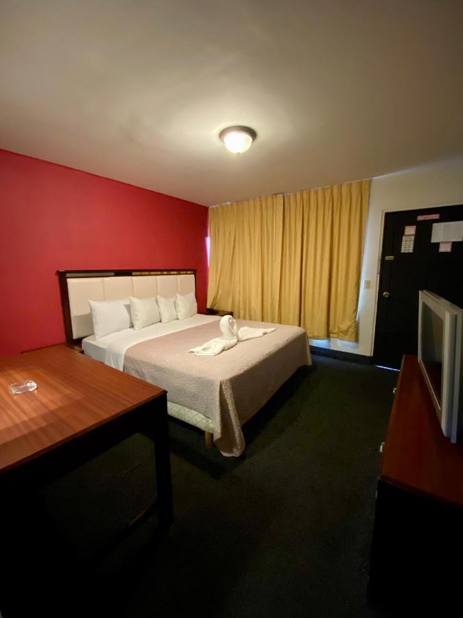 Hotel Los Altos 提华纳 外观 照片